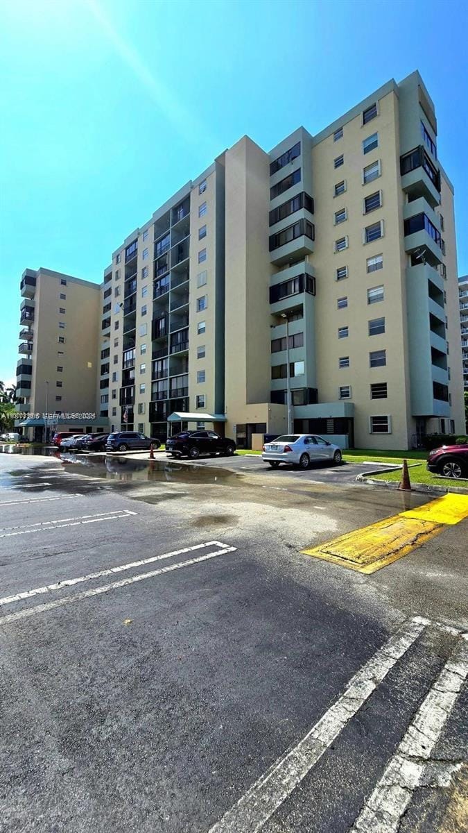 2 bedroom home for sale at 5055 7th, Miami, FL 33126 — $259,000