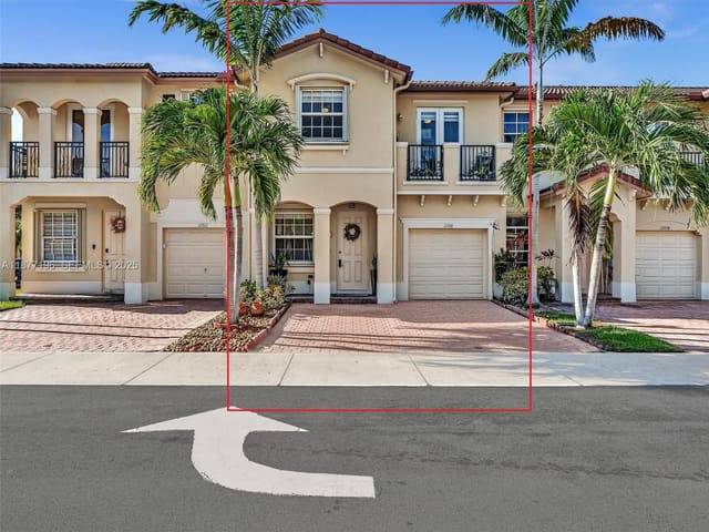 12918 SW 133rd Terrace, sold in Courts At Tuscany West, Miami, FL