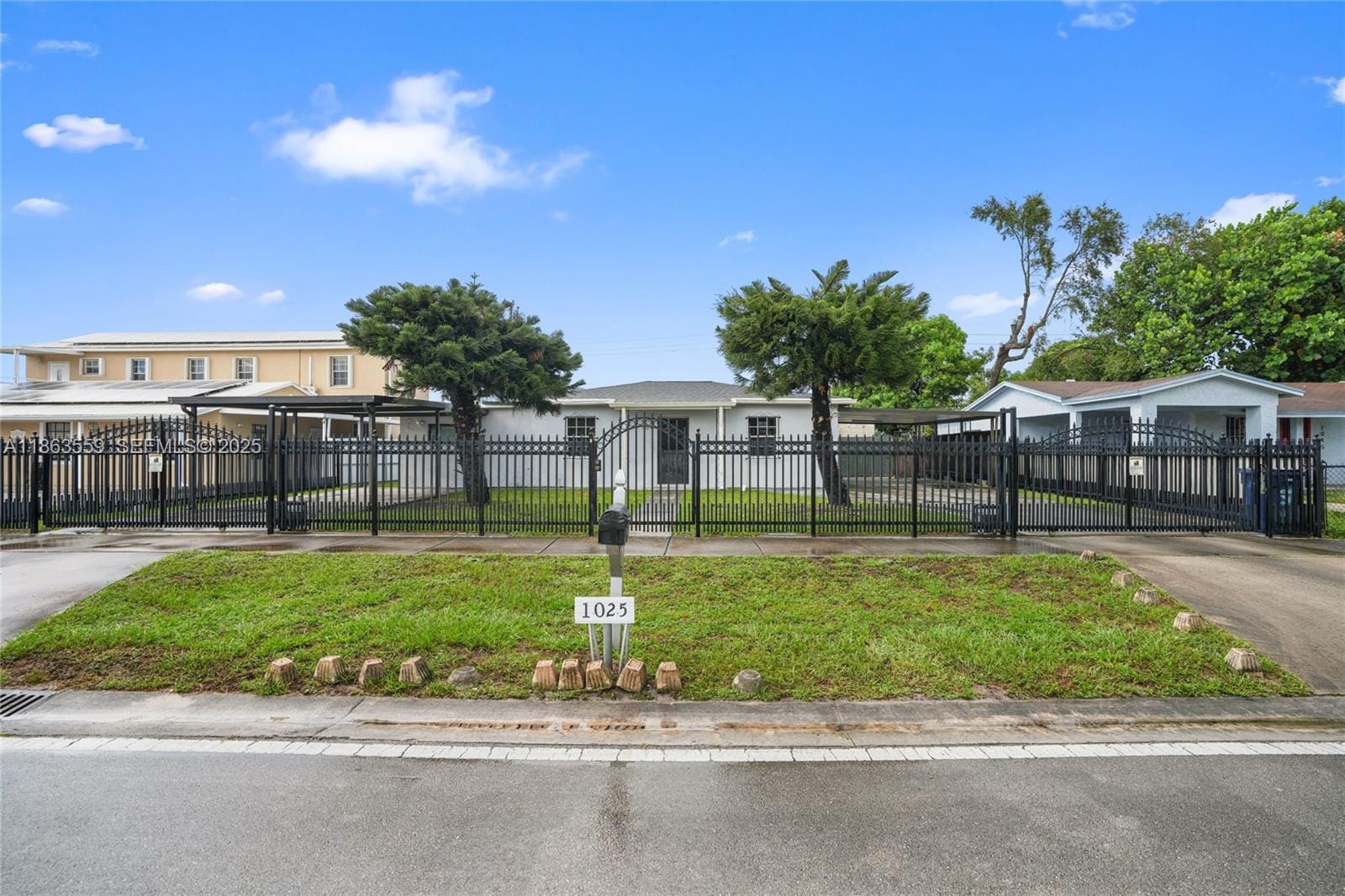 1025 Curtiss Drive, Opa-Locka, FL 33054
