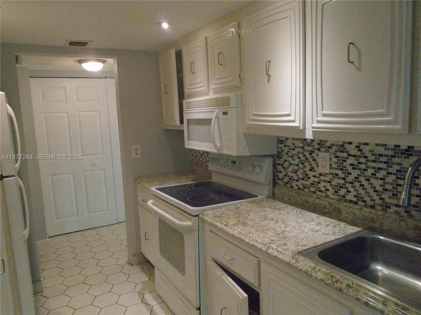 7051 Environ Boulevard 136, Lauderhill, FL 33319 photo 22