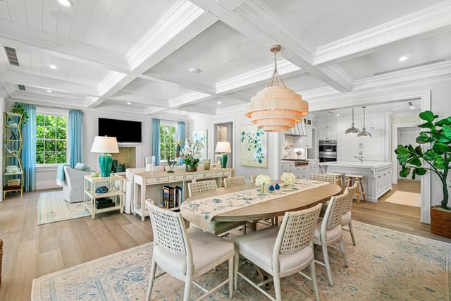 449 Australian Avenue, Palm Beach, FL 33480
