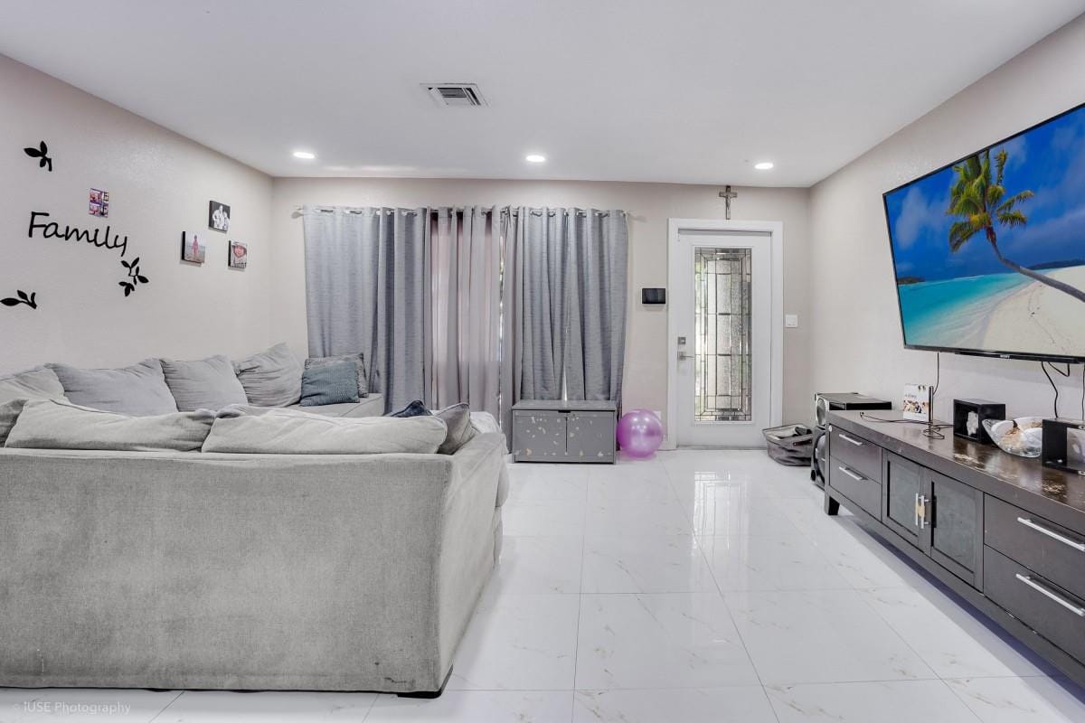 1880 SW 37th Way, Fort Lauderdale, FL 33312 photo 8