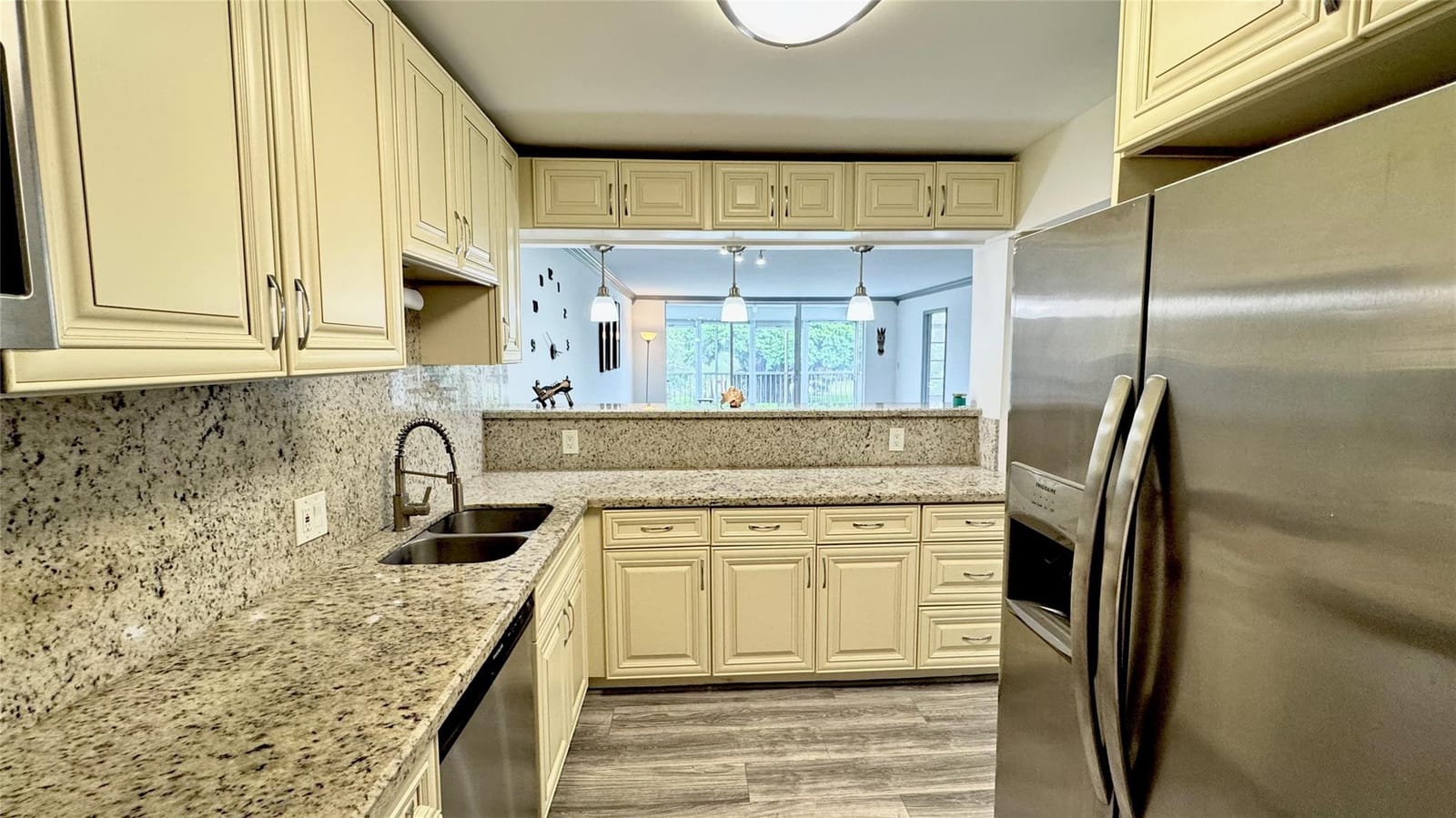 2650 S Course Drive 401 — photo 10