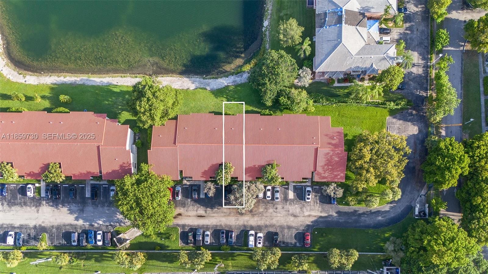 3300 NW 46th Street 103, Oakland Park, FL 33309 photo 4