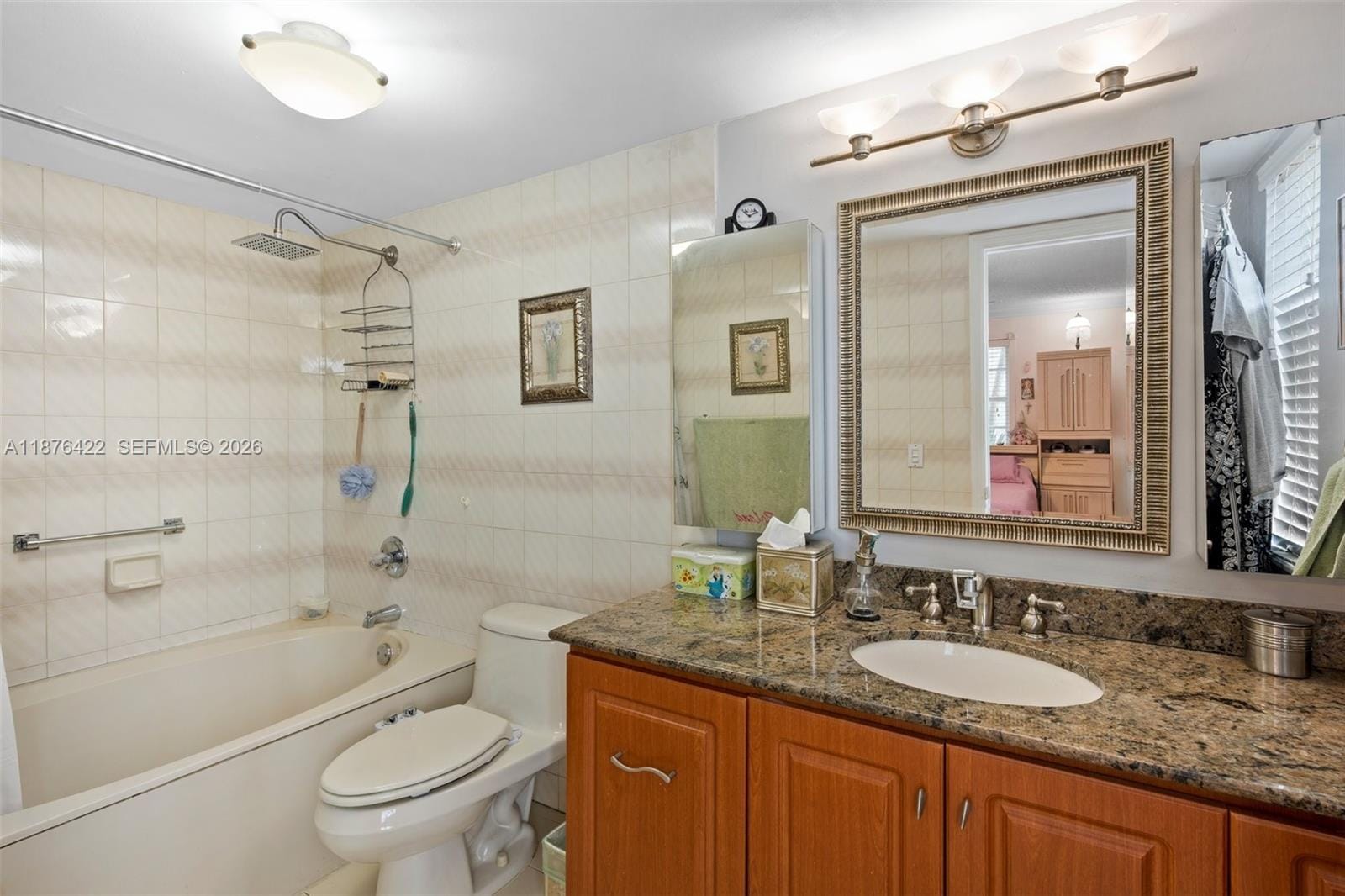 49 Majorca Avenue 203, Coral Gables, FL 33134 photo 13