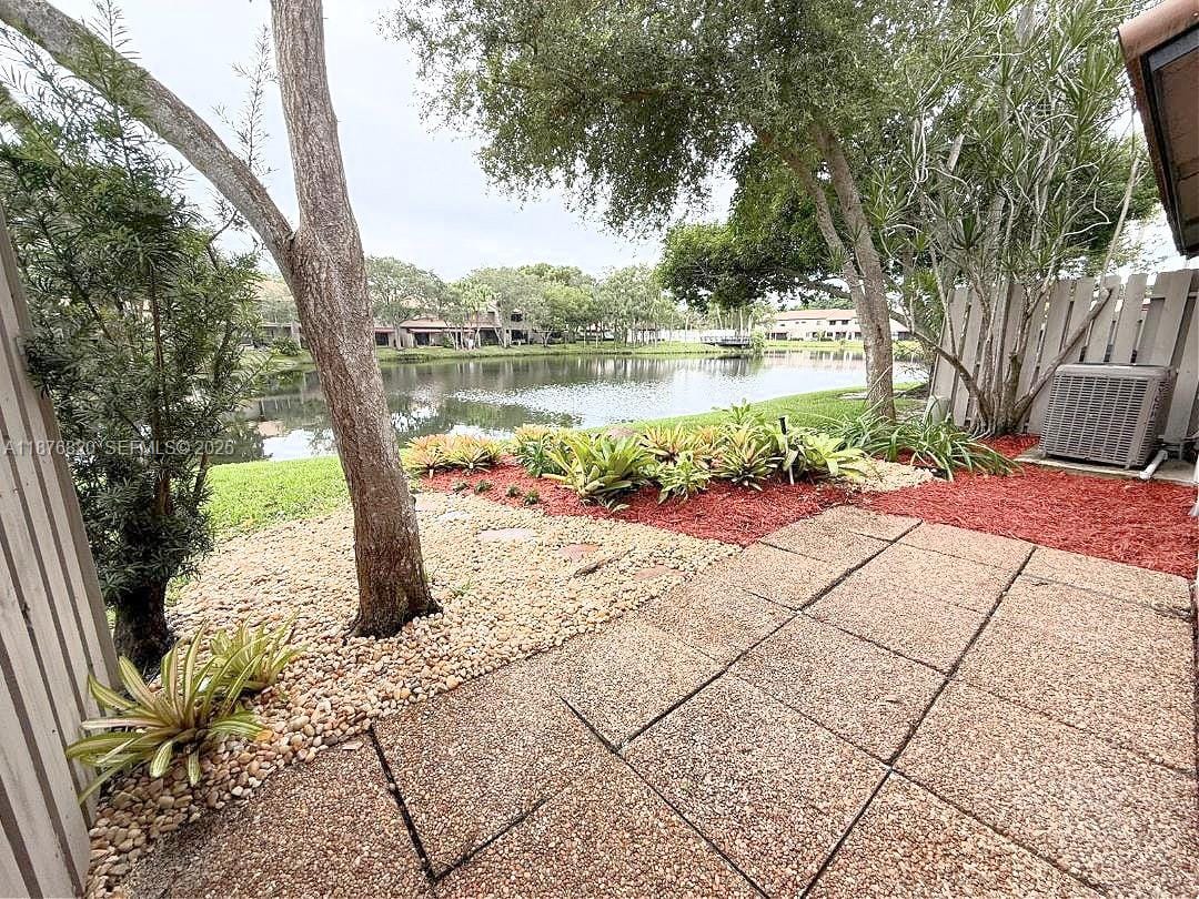 9064 Vineyard Lake Drive, Plantation, FL 33324 photo 23