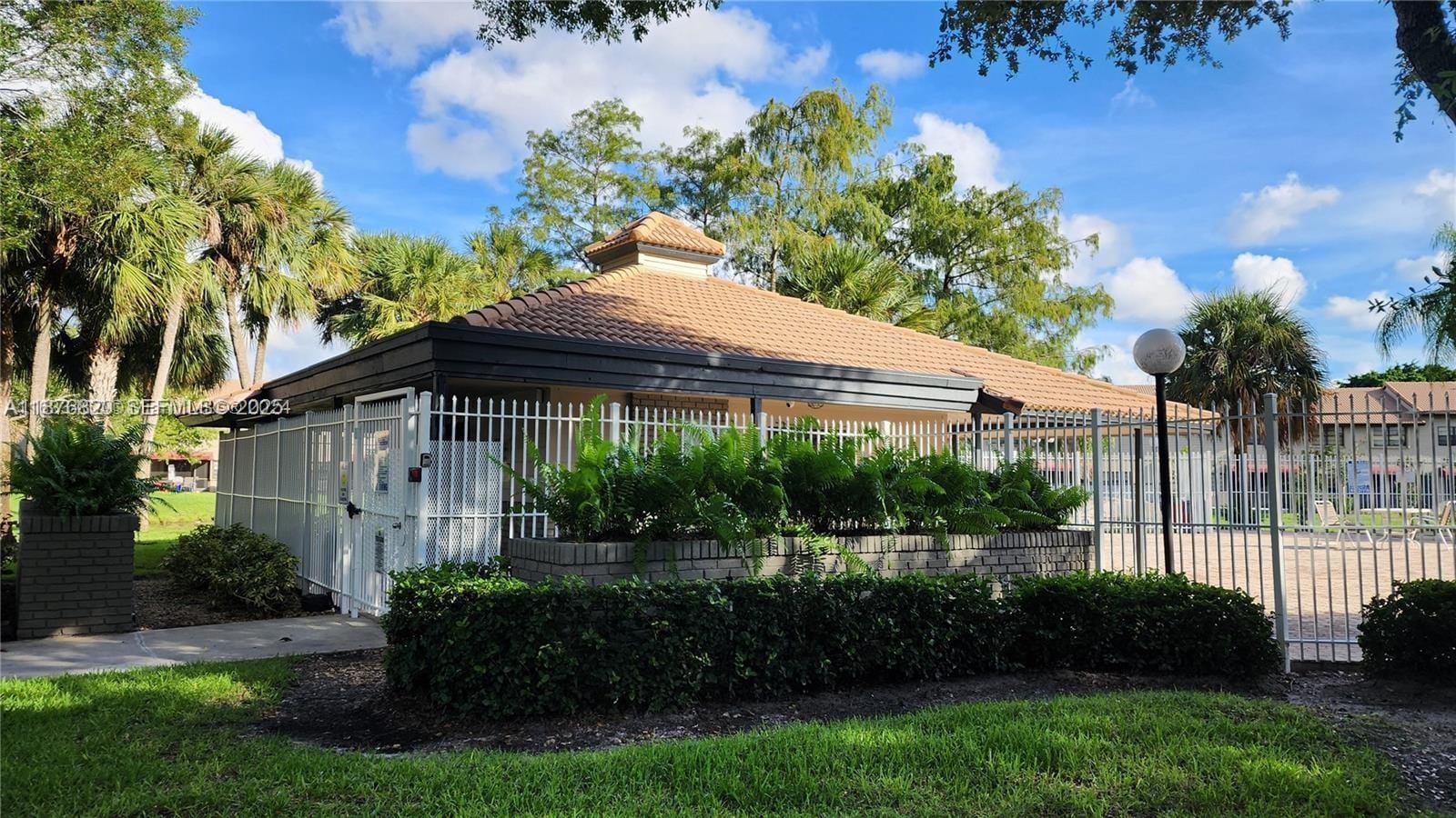 9064 Vineyard Lake Drive, Plantation, FL 33324 photo 25