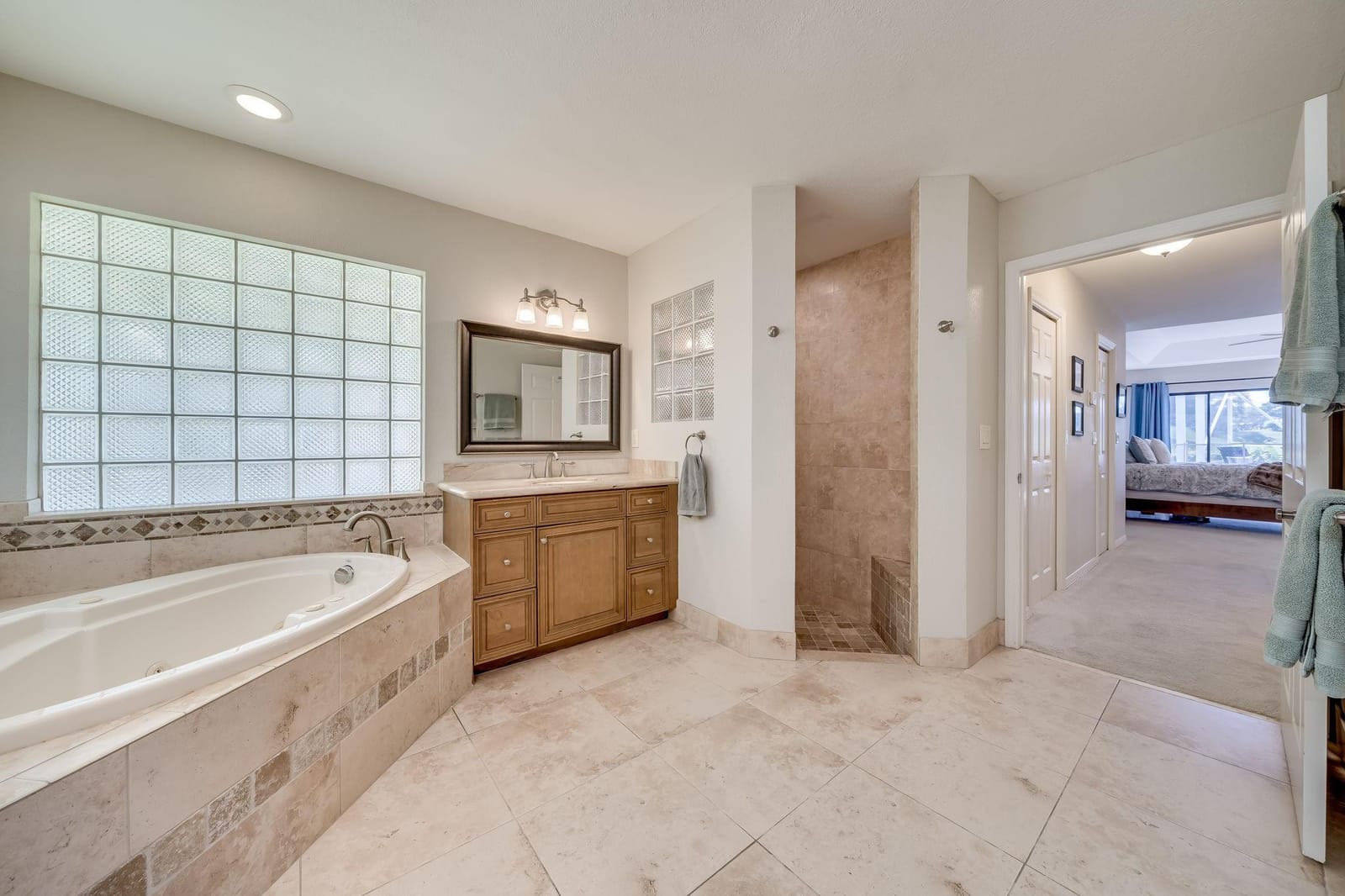 12422 Classic Drive — photo 11