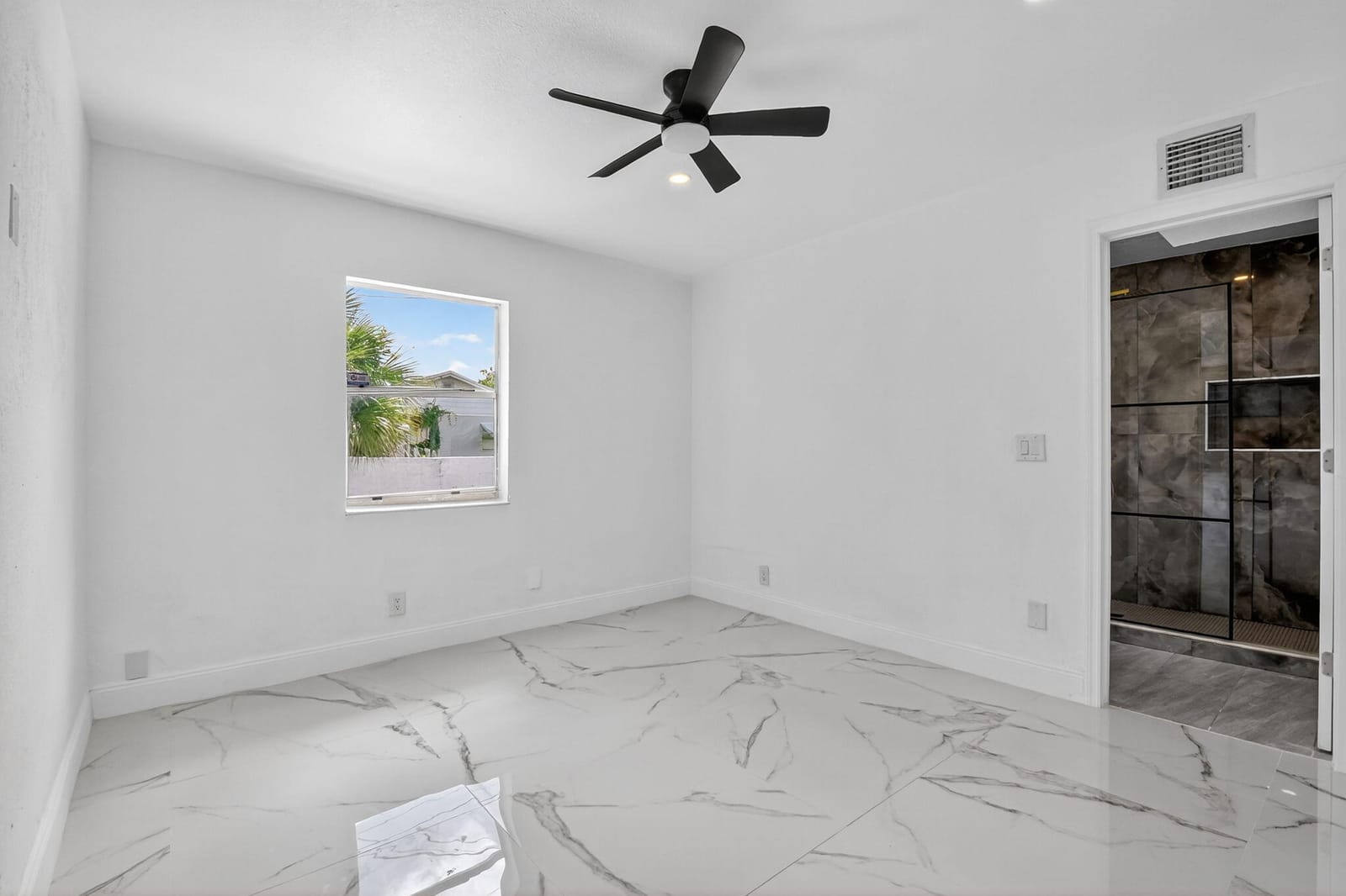 1249 W 7th Street, Riviera Beach, FL 33404 photo 27