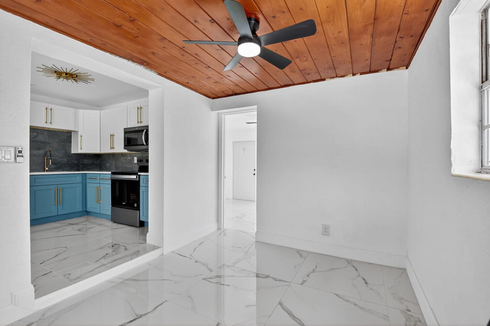 1249 W 7th Street, Riviera Beach, FL 33404 photo 6