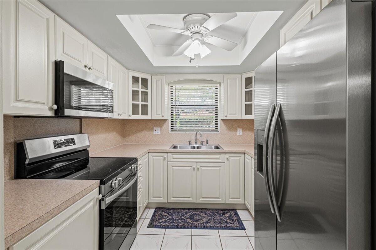 511 SW South River Drive 103, Stuart, FL 34997 photo 15