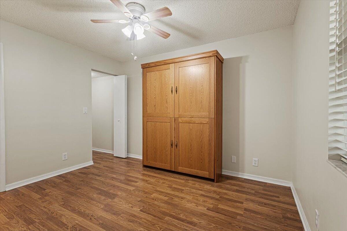 511 SW South River Drive 103, Stuart, FL 34997 photo 24