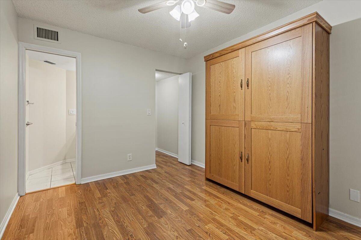 511 SW South River Drive 103, Stuart, FL 34997 photo 25