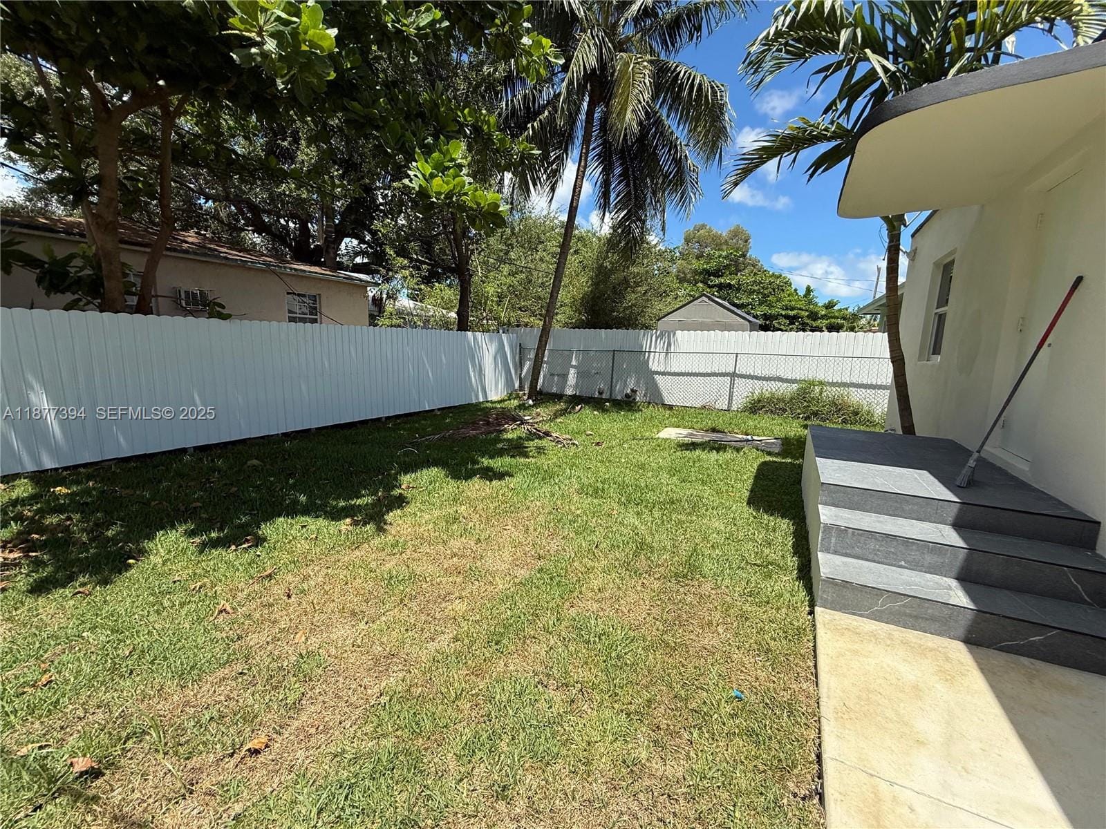 427 NW 82nd Terrace, Miami, FL 33150 photo 22