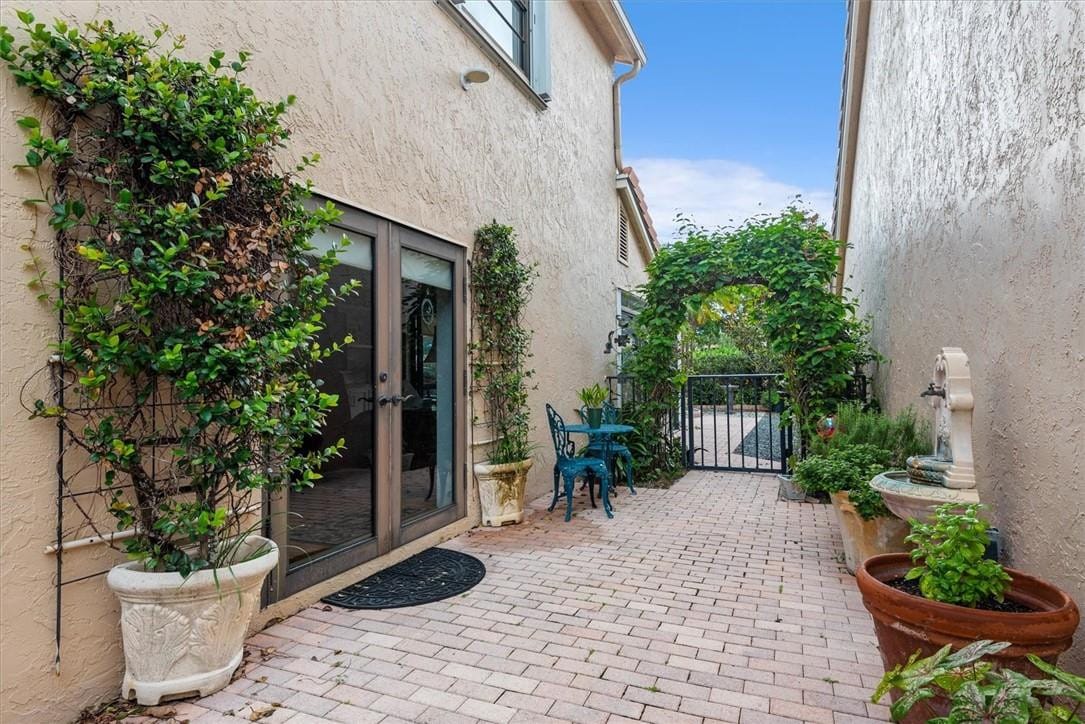 8680 Eagle Run Drive, Boca Raton, FL 33434 photo 25