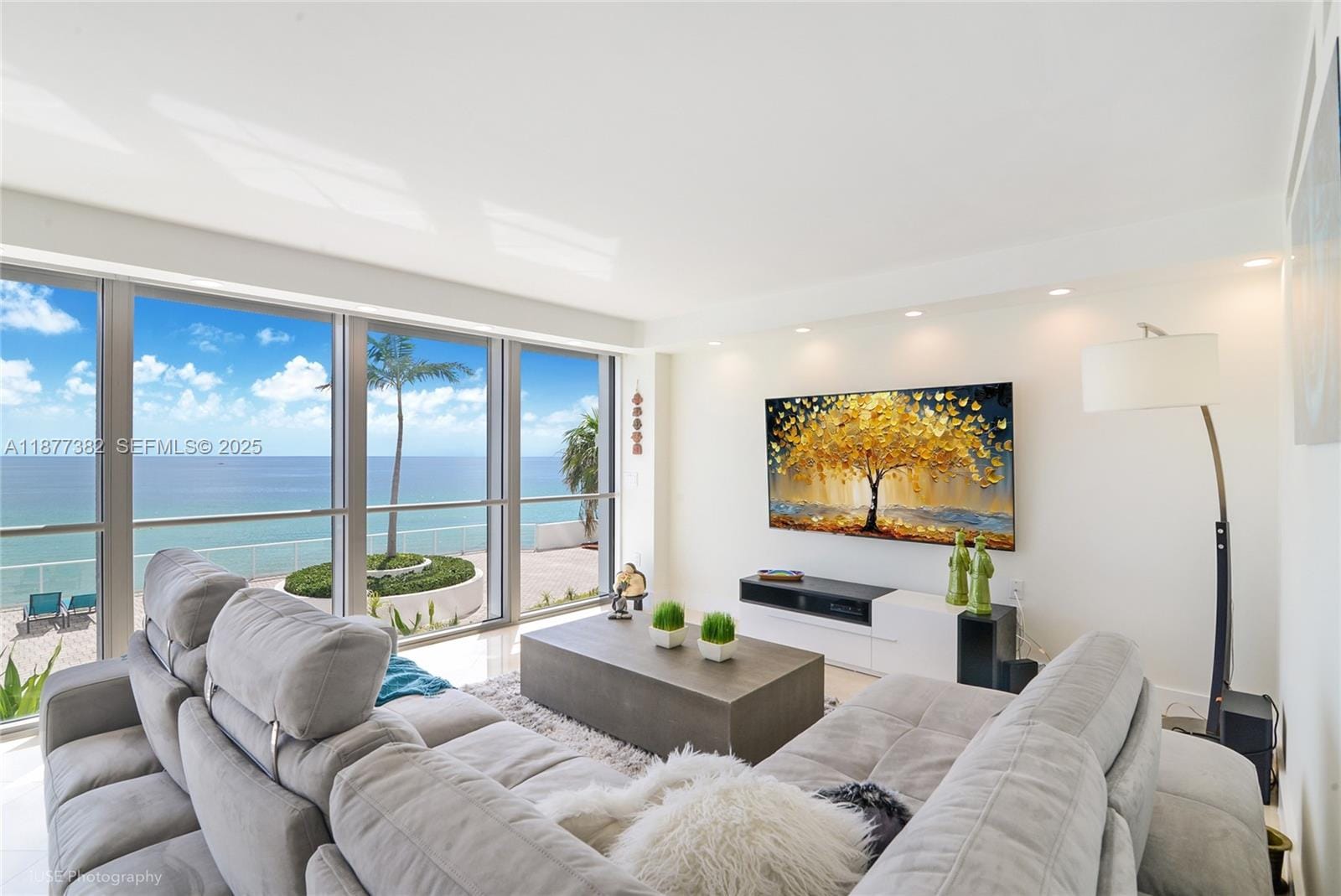 16445 Collins Avenue 526, Sunny Isles Beach, FL 33160 photo 2
