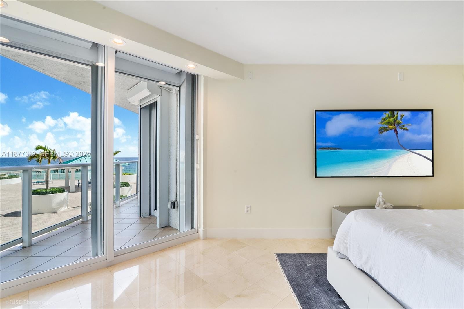 16445 Collins Avenue 526, Sunny Isles Beach, FL 33160 photo 11