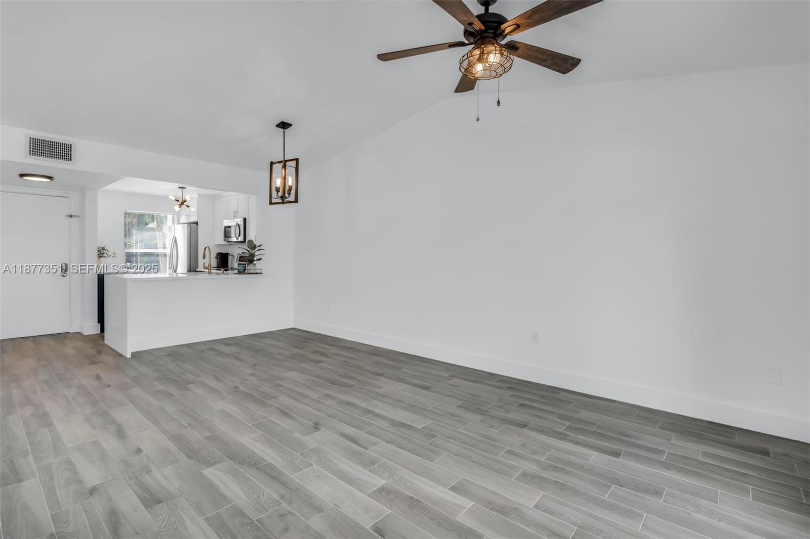 11112 SW 122nd Court, Miami, FL 33186 photo 4