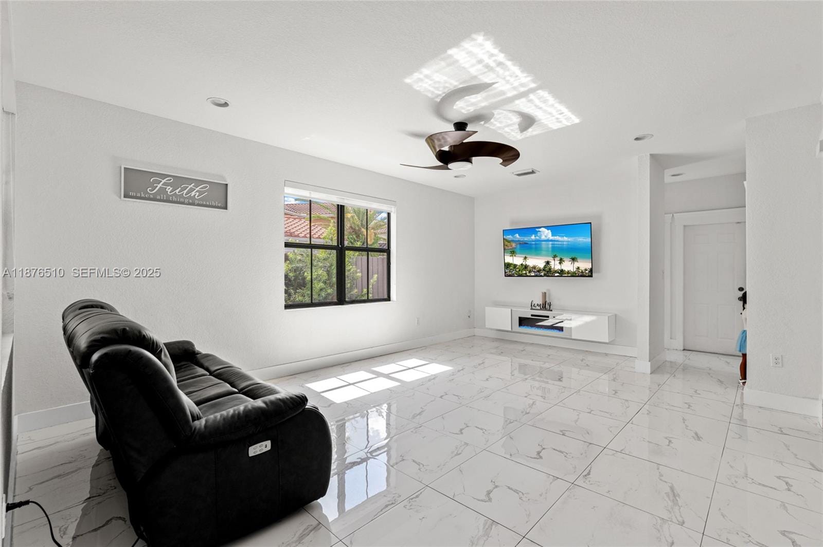 9923 NW 10th Terrace, Miami, FL 33172 photo 16