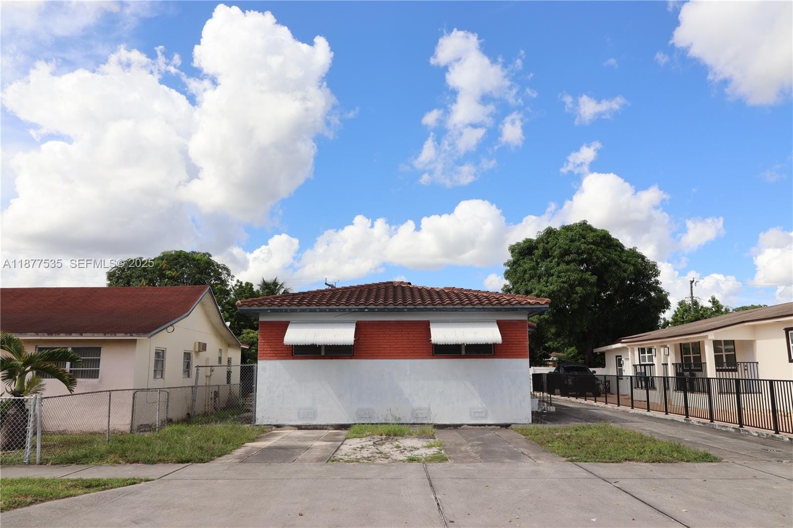 59 E 14th Street, Hialeah, FL 33010