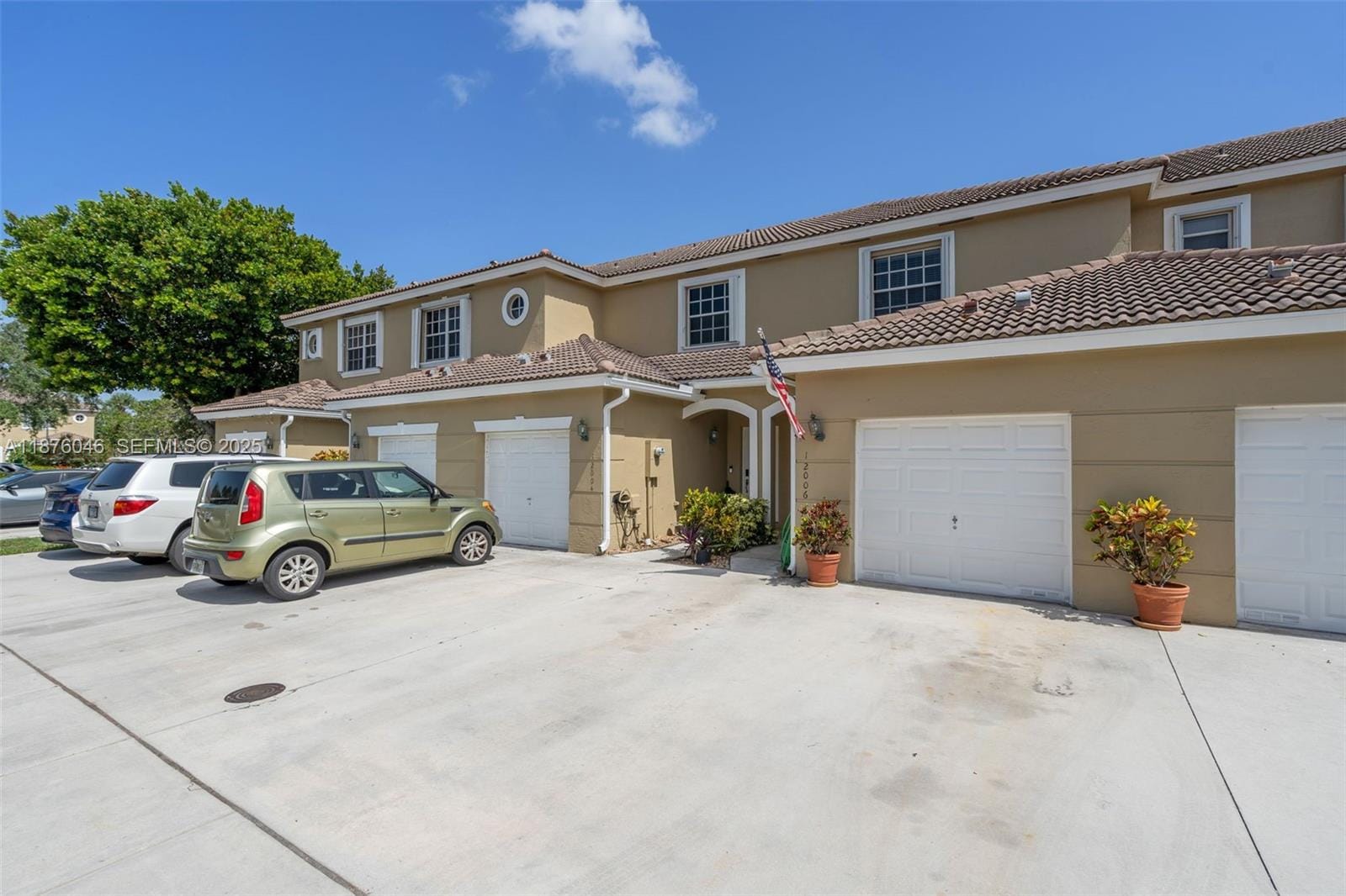 12006 SW 2nd Street, Pembroke Pines, FL 33025 photo 2