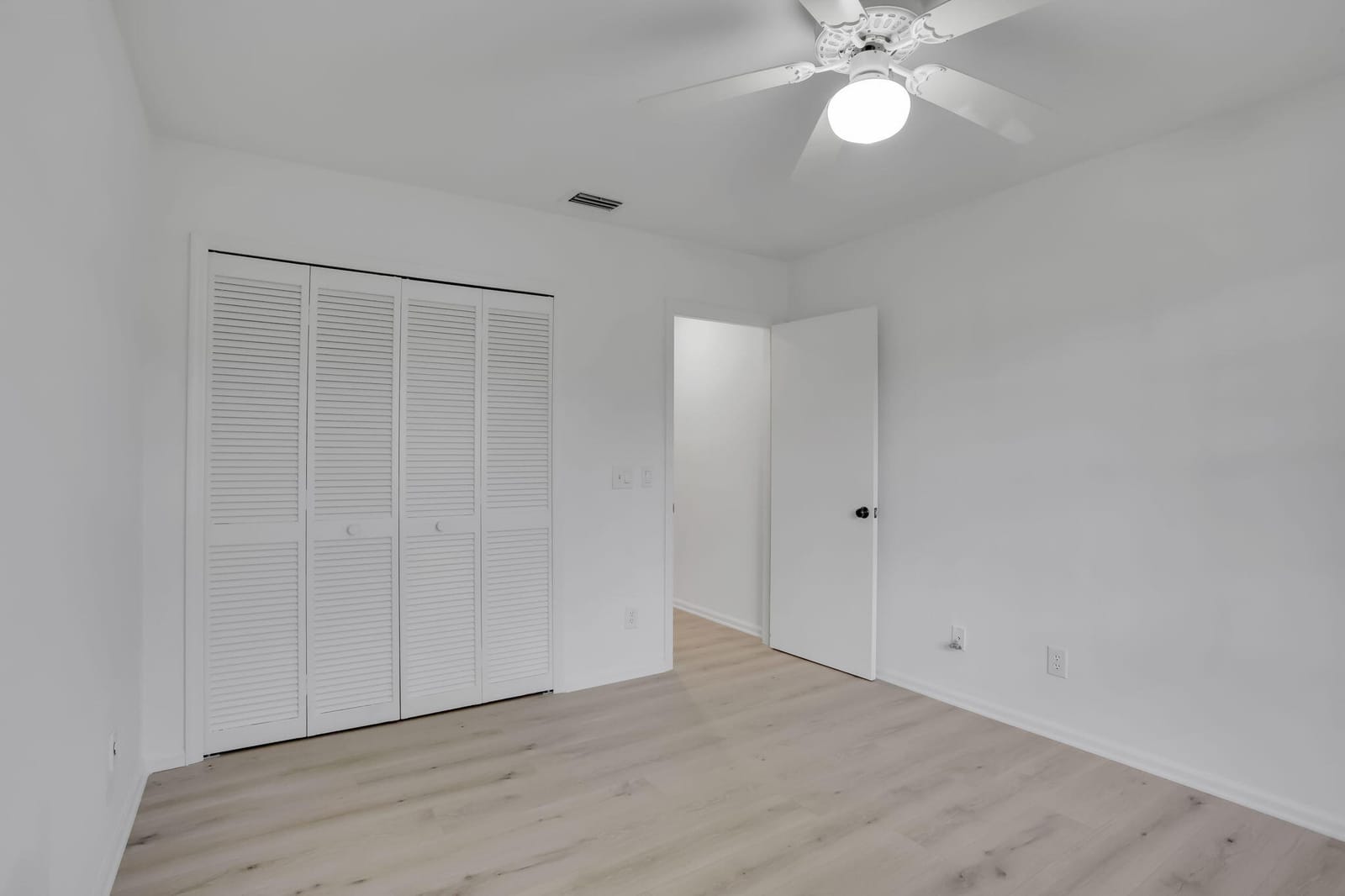 5958 Parkwalk Circle W, Boynton Beach, FL 33472 photo 21