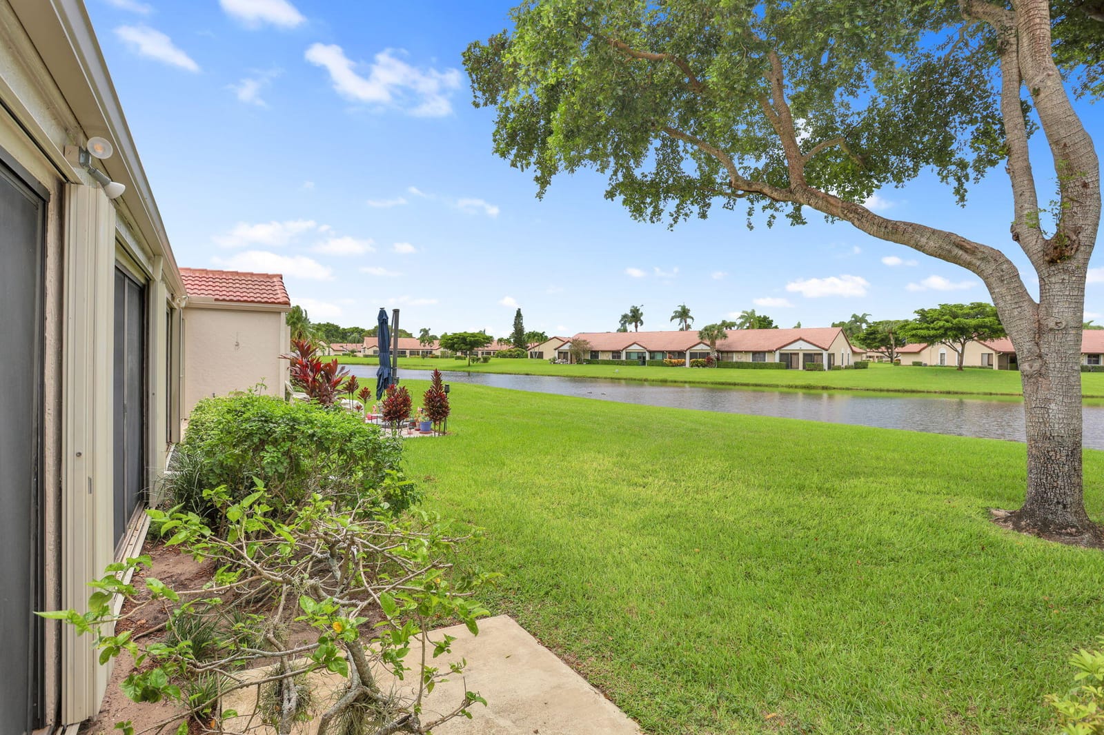 5958 Parkwalk Circle W, Boynton Beach, FL 33472 photo 23