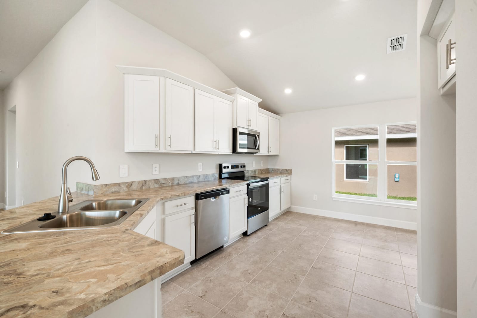 5624 Lugo Street — photo 4
