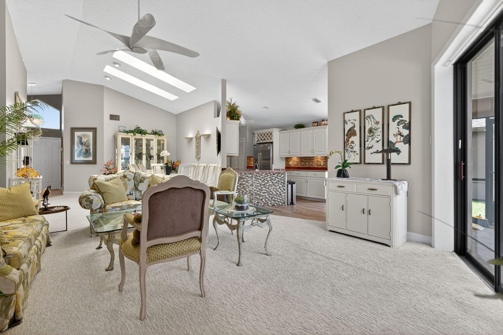 6236 SE Ames Way — photo 4