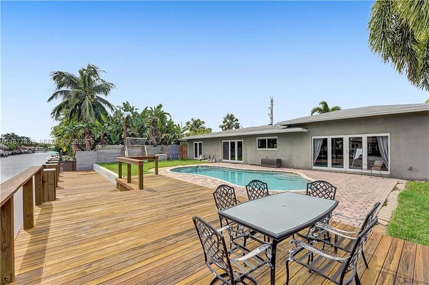 2306 NE 15th Avenue, Wilton Manors, FL 33305 photo 18