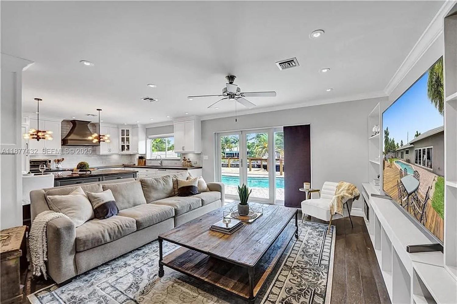 2306 NE 15th Avenue, Wilton Manors, FL 33305 photo 4