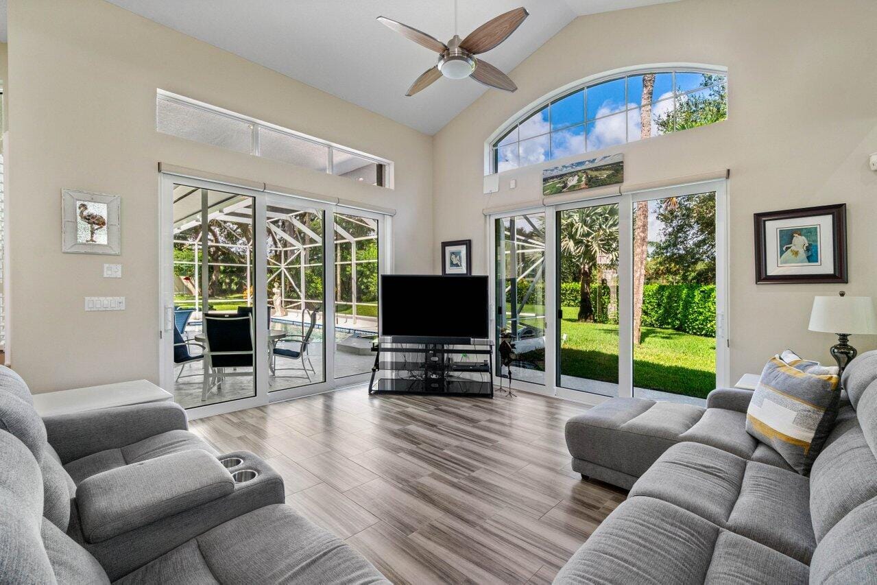 7975 SE Windjammer Way, Hobe Sound, FL 33455 photo 13