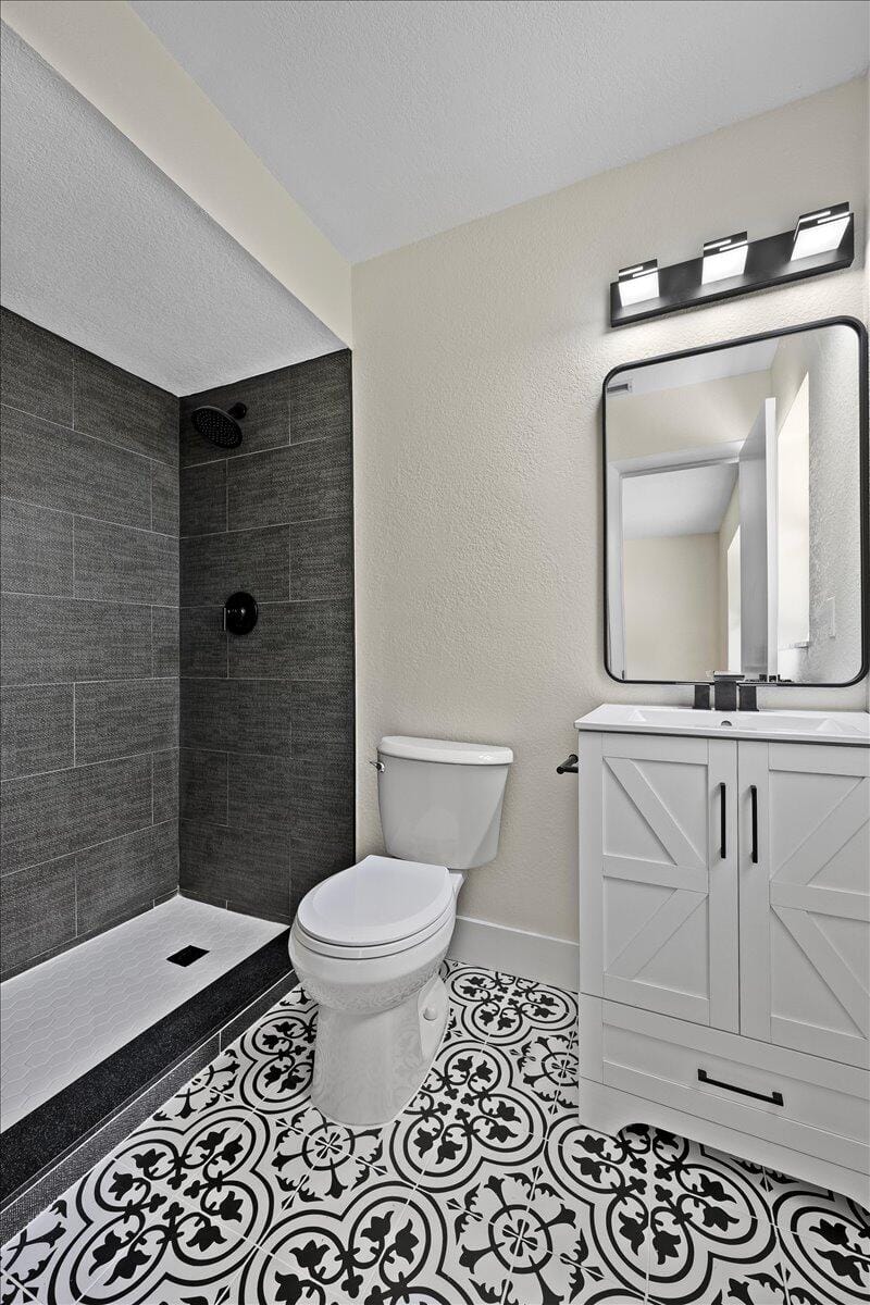 1160 Fernlea Drive — photo 10