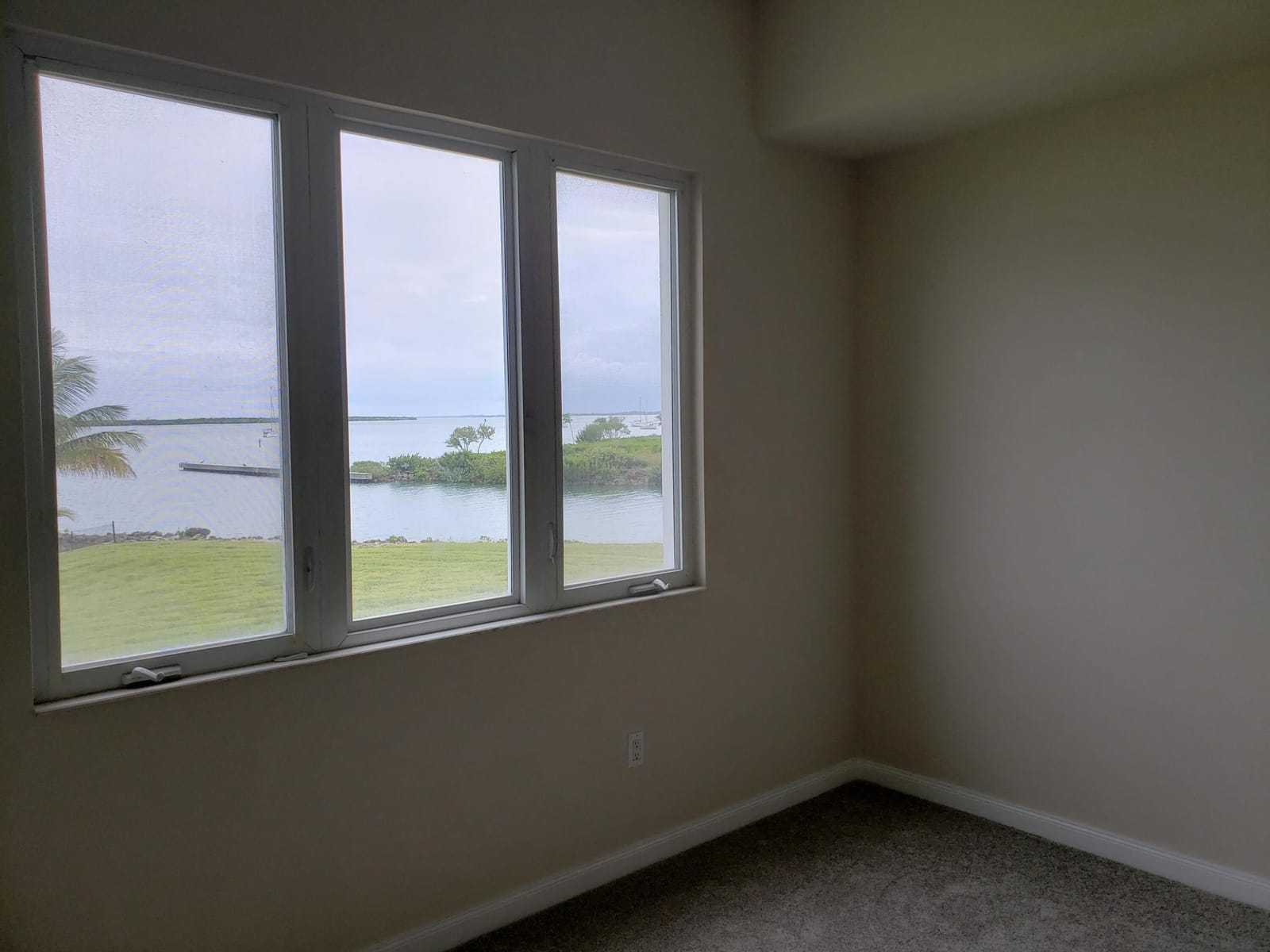 4 Harbour Isle Drive E 203, Fort Pierce, FL 34949 photo 19