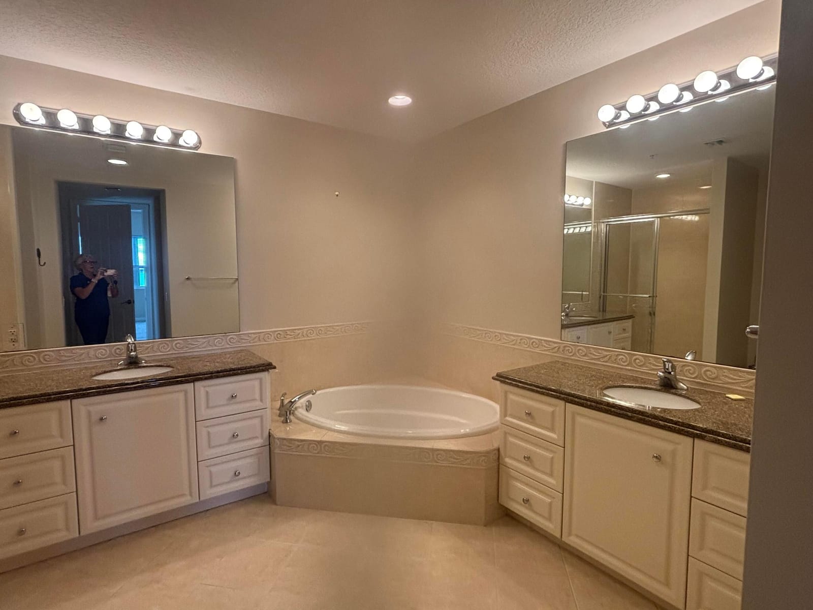 4 Harbour Isle Drive E 203, Fort Pierce, FL 34949 photo 23