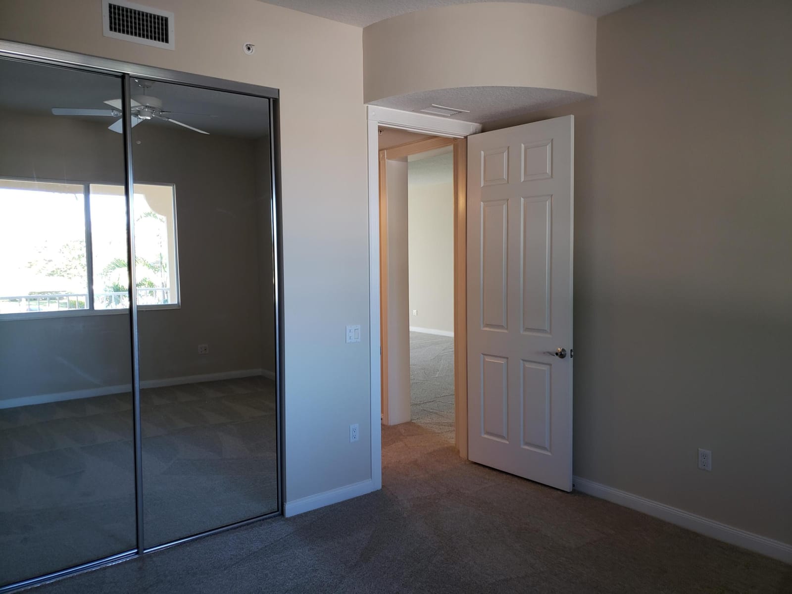 4 Harbour Isle Drive E 203, Fort Pierce, FL 34949 photo 29