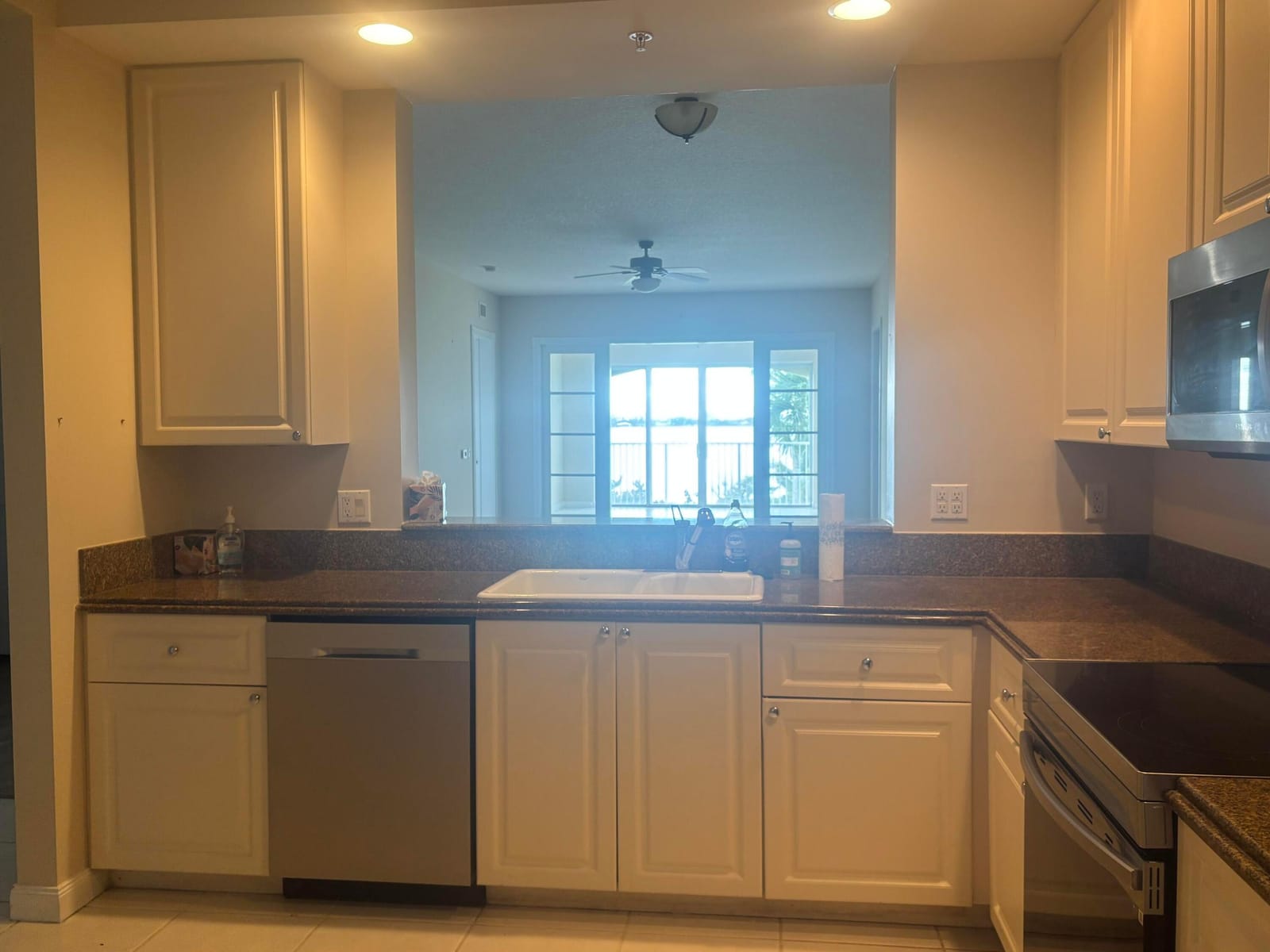 4 Harbour Isle Drive E 203, Fort Pierce, FL 34949 photo 8