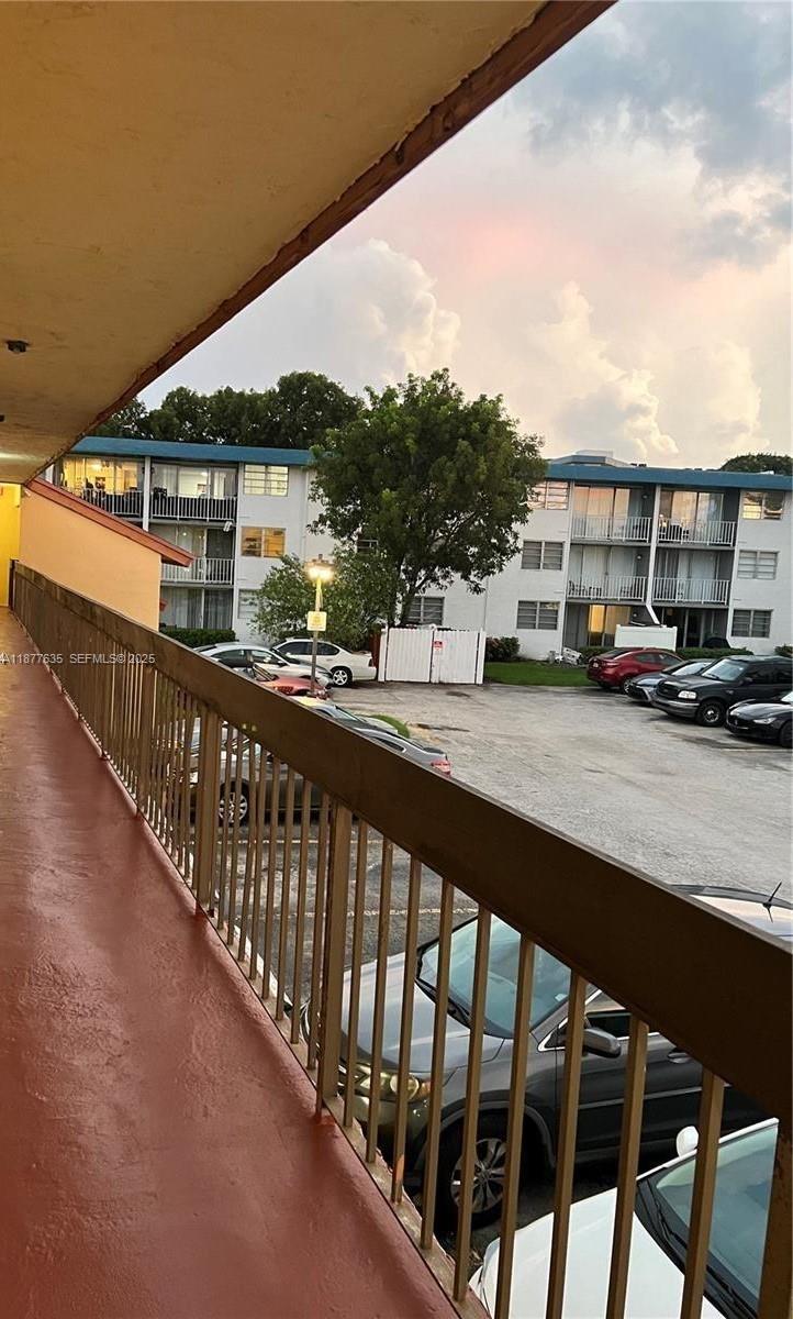 8875 Fontainebleau Boulevard 203, Miami, FL 33172, Miami