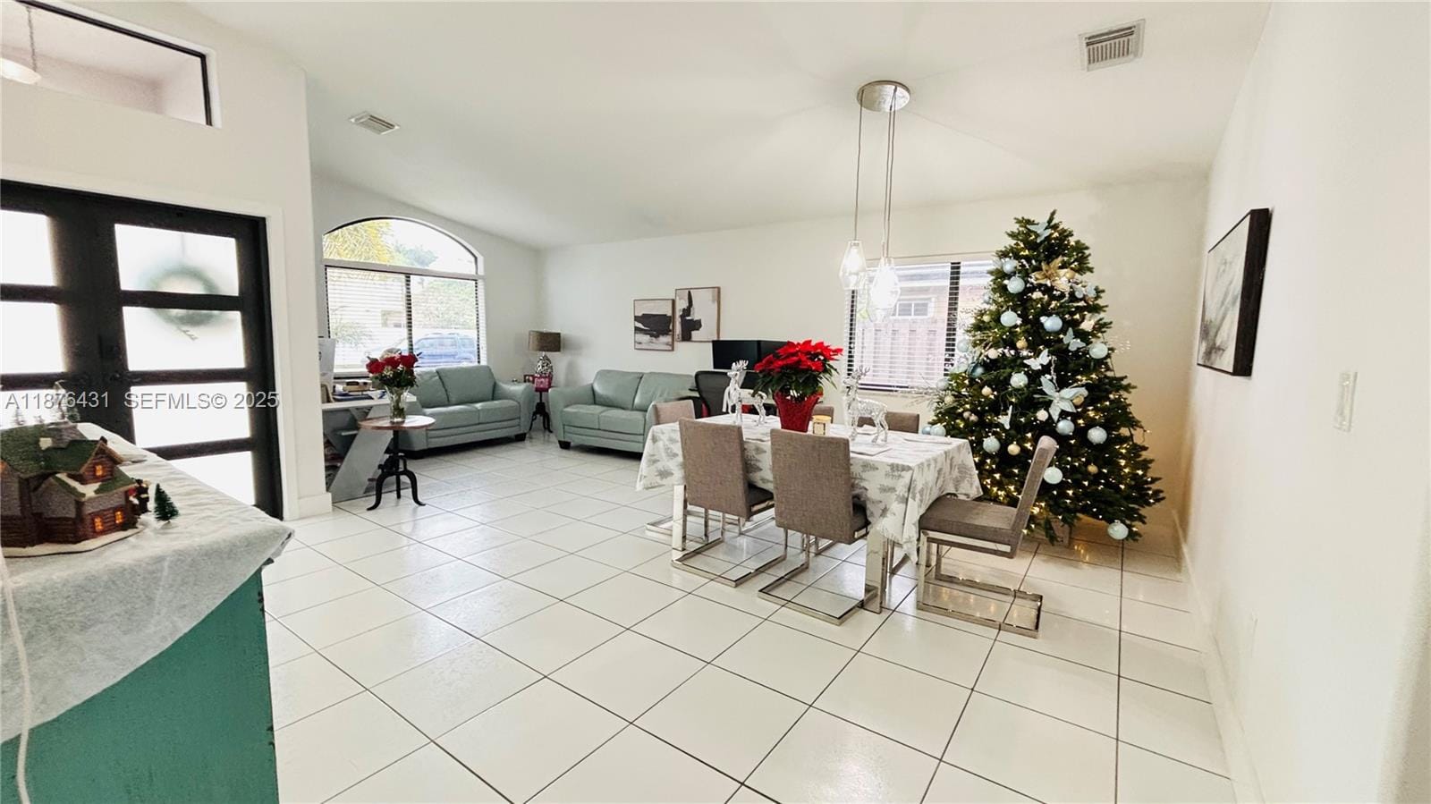 16605 SW 90th Street, Miami, FL 33196 photo 2