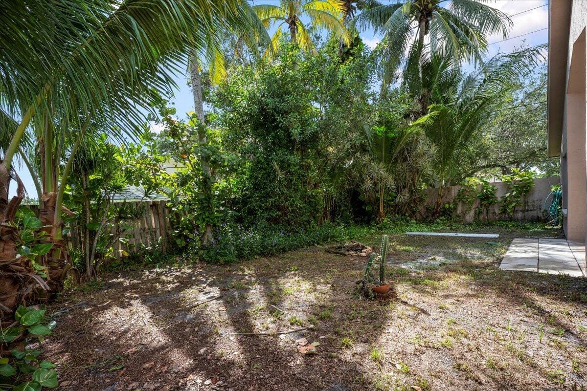 4295 Grosvenor Court, West Palm Beach, FL 33409 photo 22