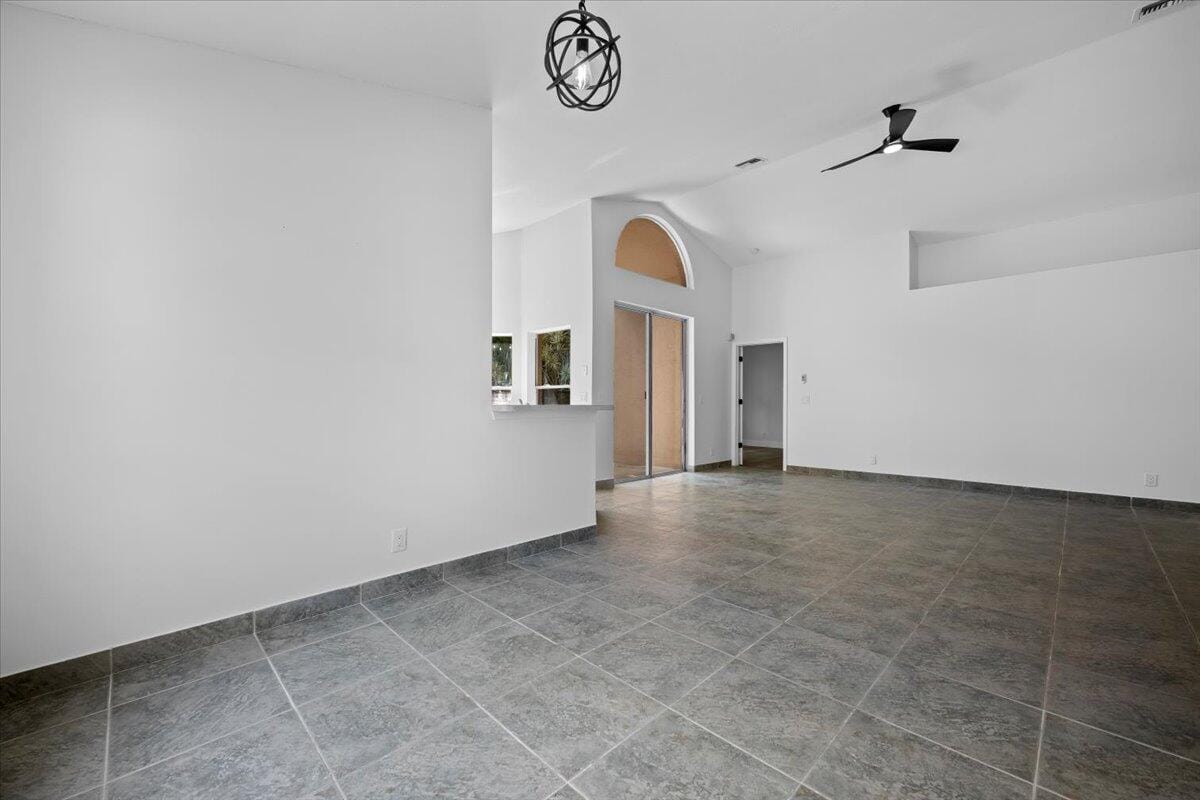 4295 Grosvenor Court, West Palm Beach, FL 33409 photo 6