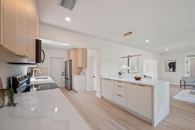 2442 NW 170th Street, sold in Westwood Manor Estates, Miami Gardens, FL