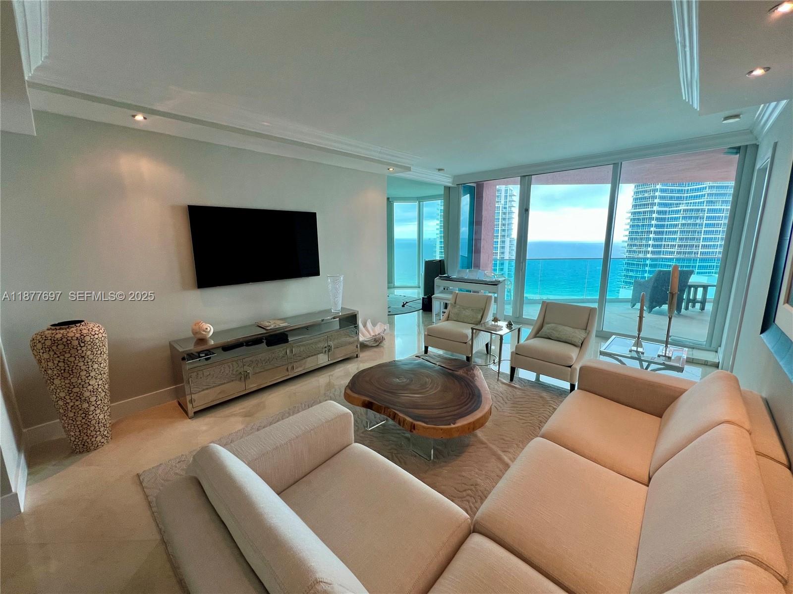 300 S Pointe Drive 2806, Miami Beach, FL 33139, Miami Beach