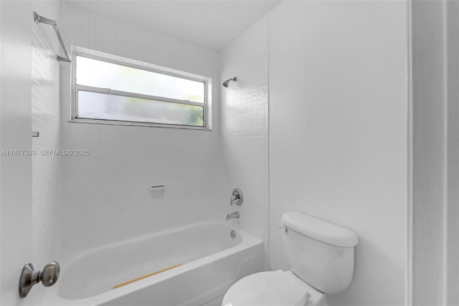 10003 NW 9th St Circle 8-17, Miami, FL 33172 photo 26