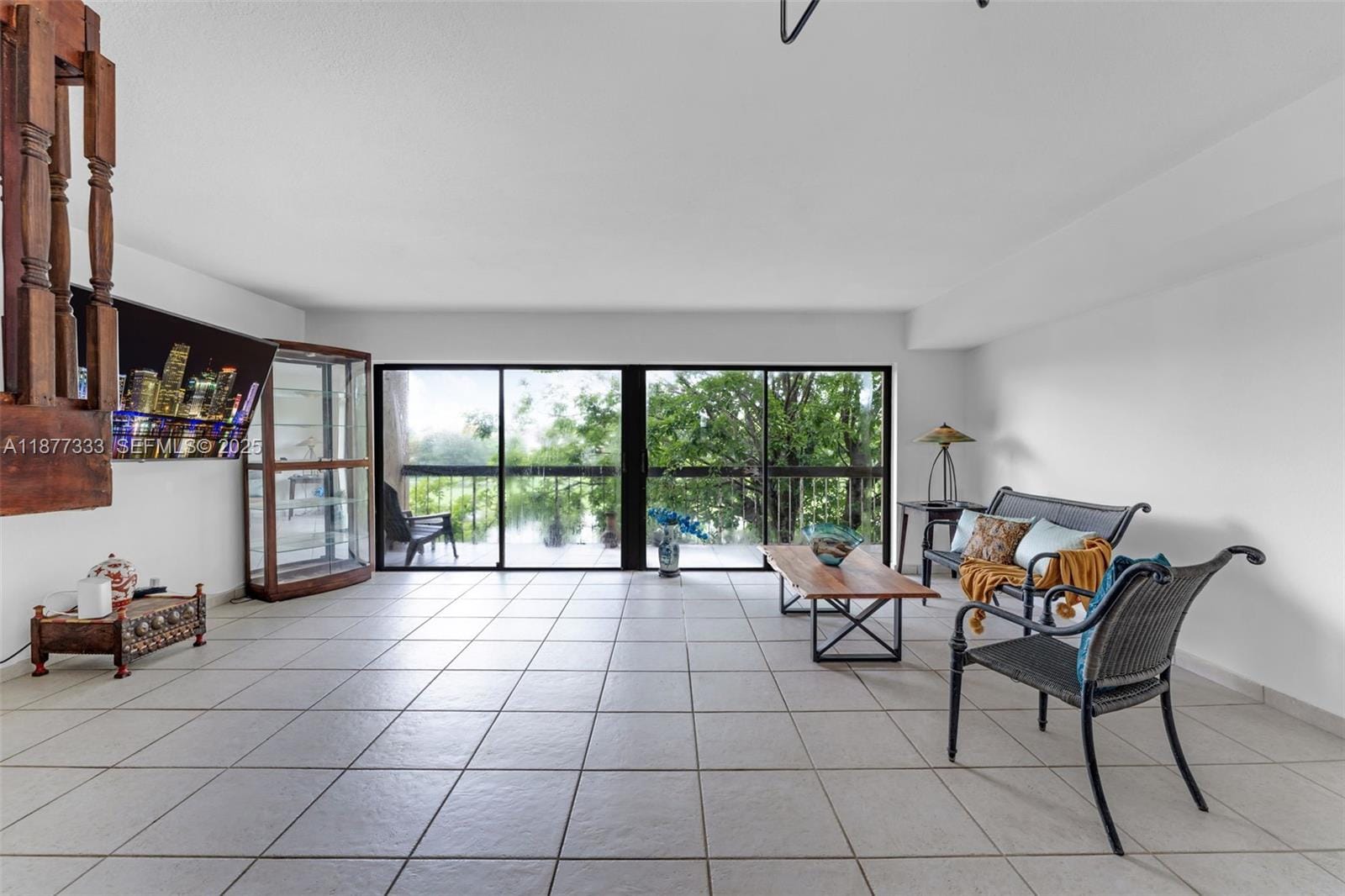 10003 NW 9th St Circle 8-17, Miami, FL 33172 photo 8