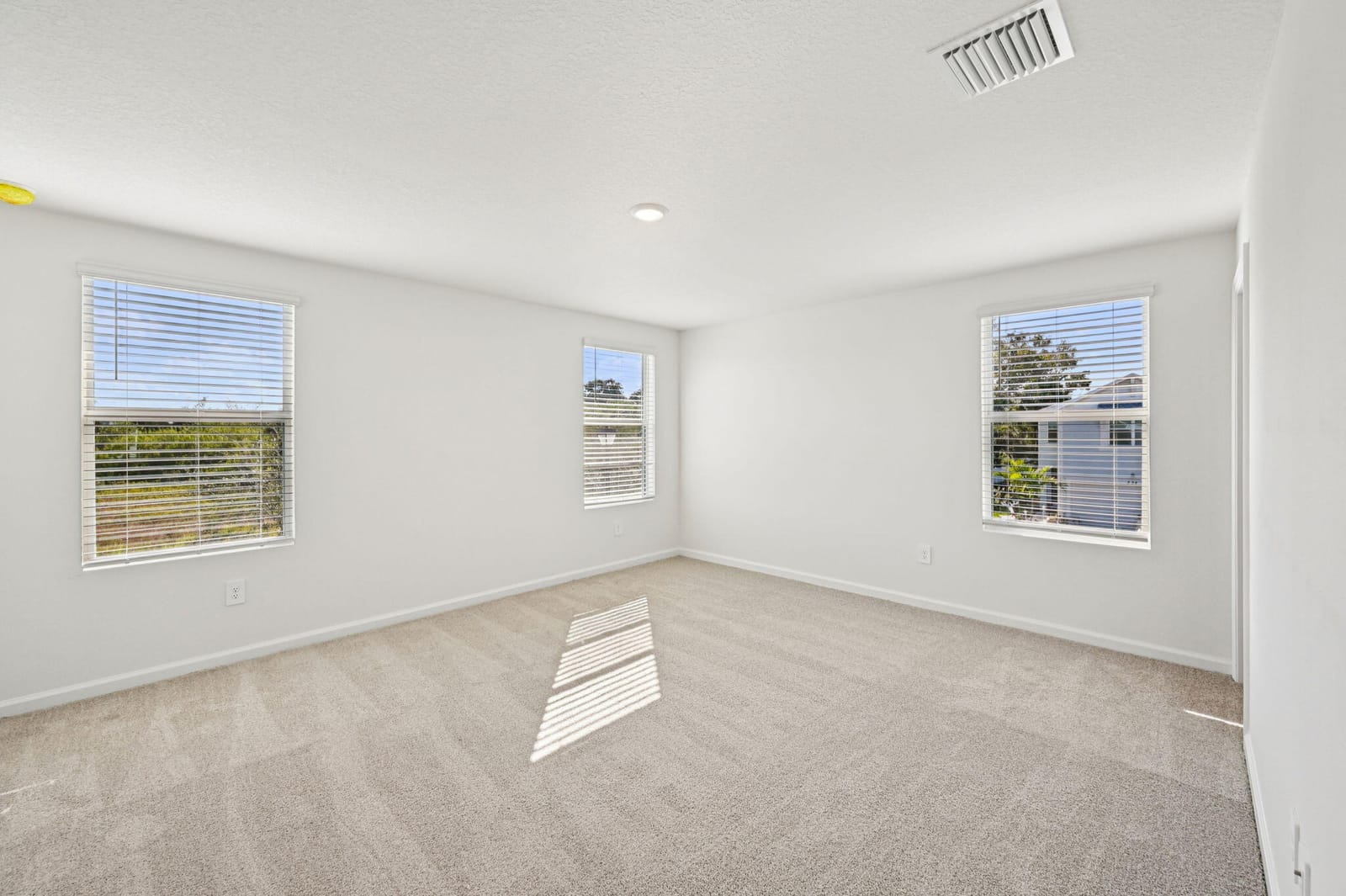 540 Salisbury Circle, Fort Pierce, FL 34982 photo 18