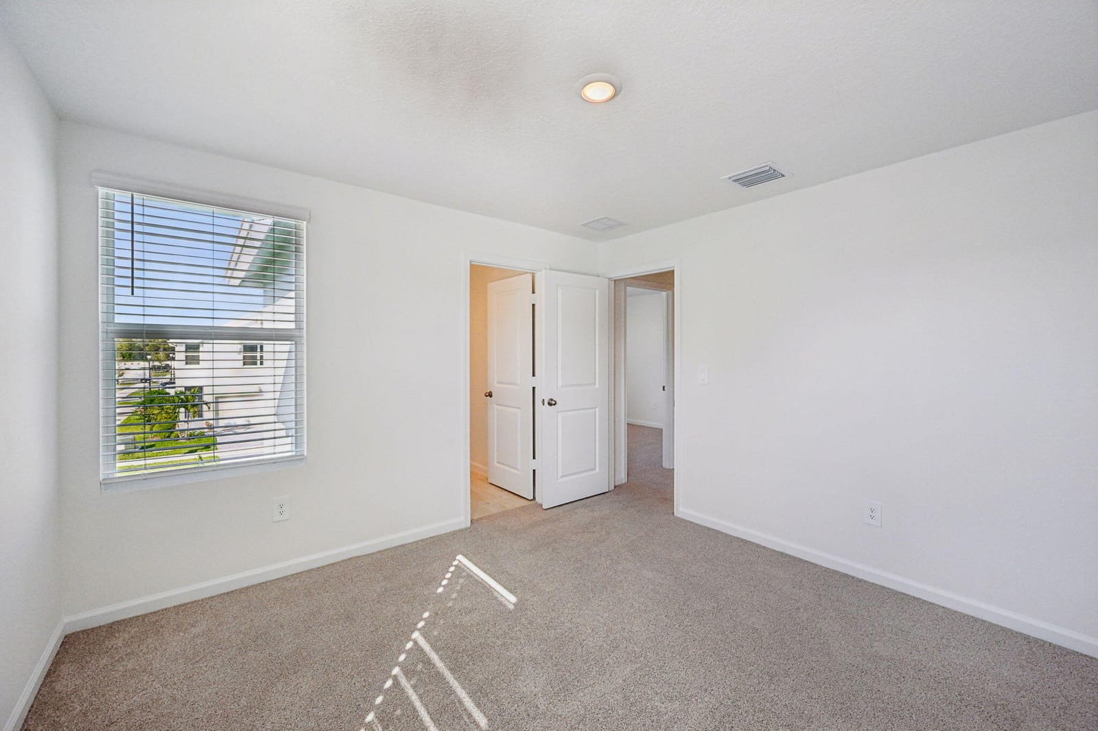 540 Salisbury Circle, Fort Pierce, FL 34982 photo 25