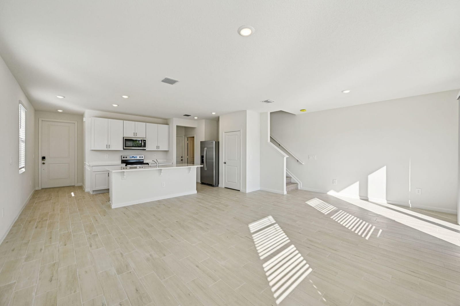 540 Salisbury Circle — photo 8