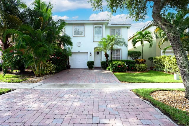 4156 Meade Way, sold in Briger Pars G, H And J, West Palm Beach, FL