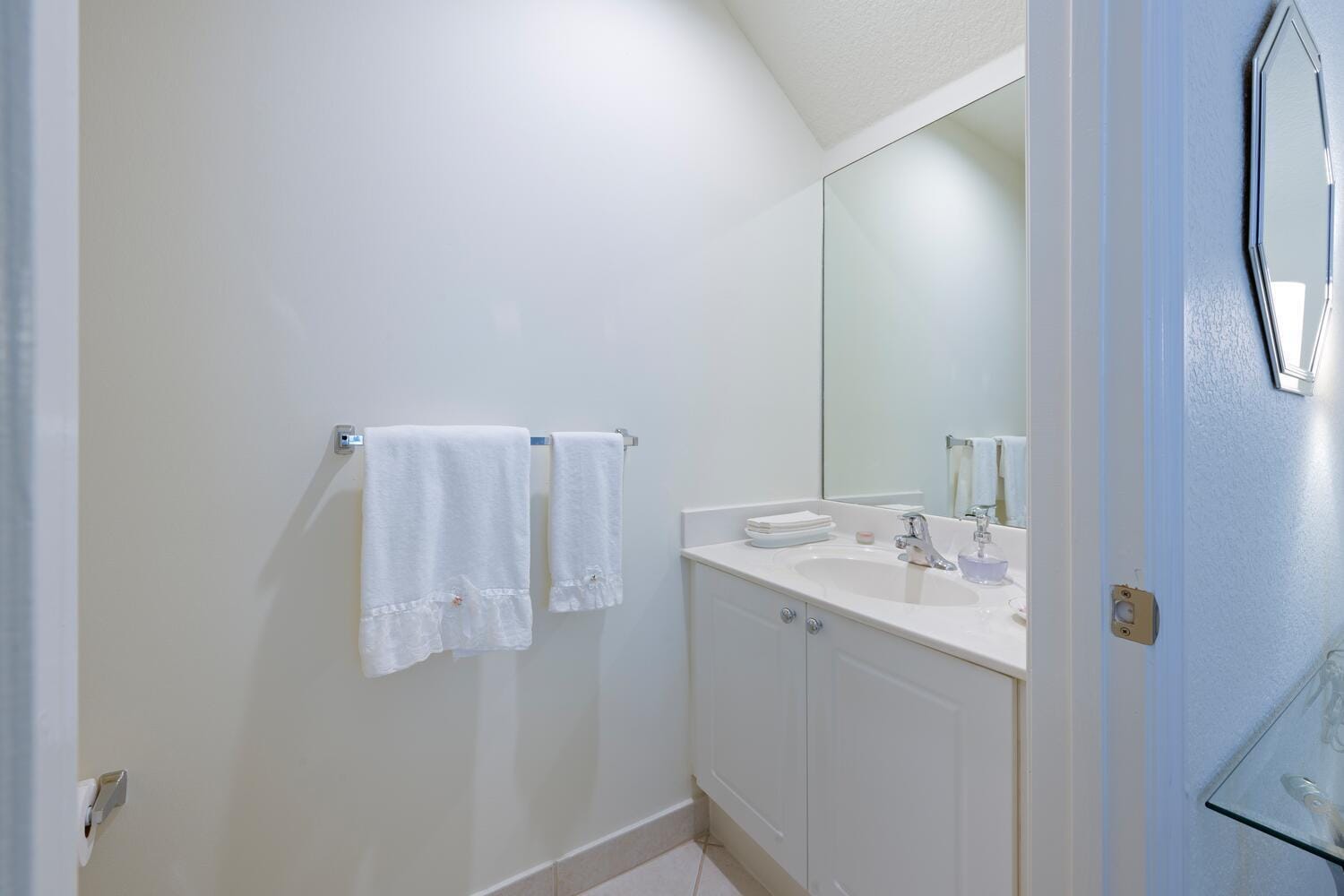 4156 Meade Way, West Palm Beach, FL 33409 photo 16